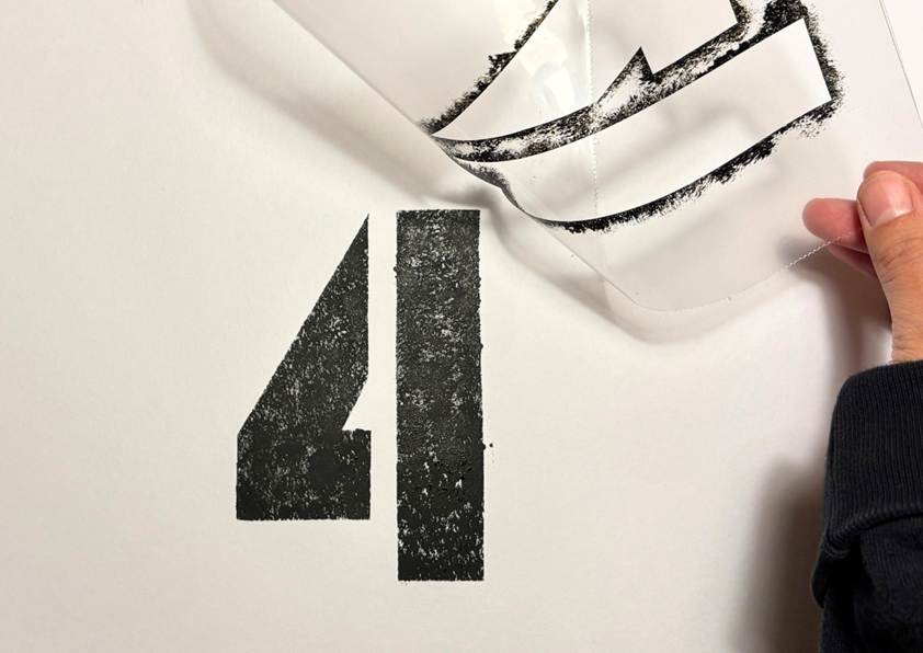 ステンシルで背景デザイン